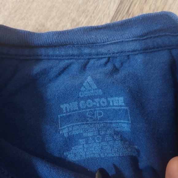Adidas T-shirt - Picture 4 of 4